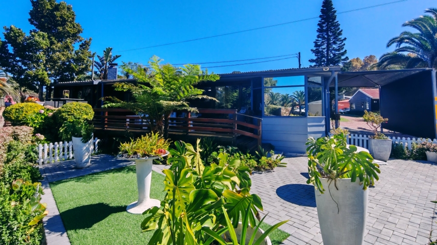 3 Bedroom Property for Sale in Groot Brakrivier Central Western Cape